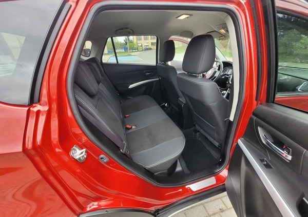 Suzuki SX4 cena 73400 przebieg: 55000, rok produkcji 2019 z Tyczyn małe 704